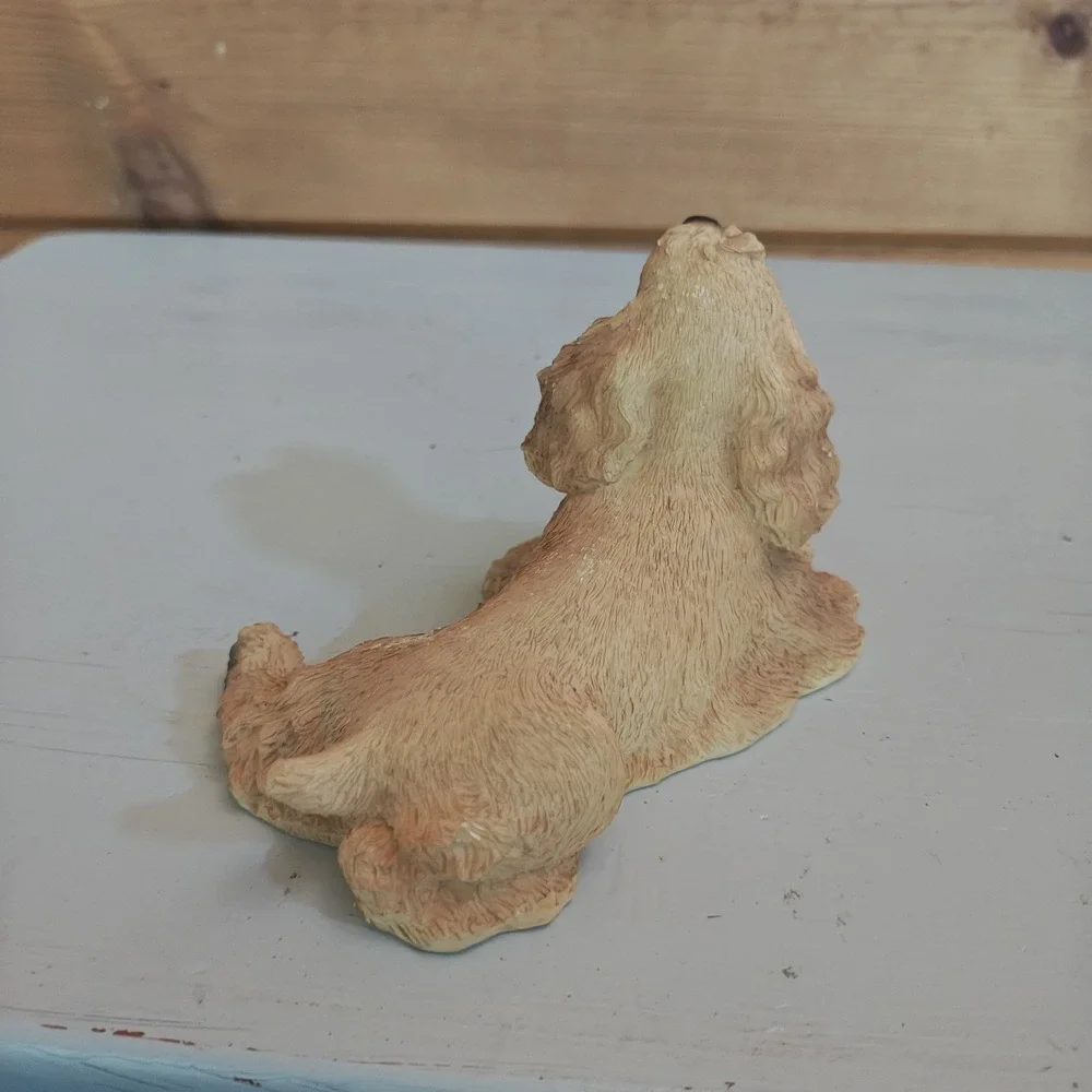 Vintage United Design Stone‎ Critters Resting Cocker Spaniel Blonde SC-1319